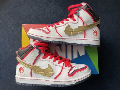 Gundam Unicorn × Nike SB Dunk High PRO QS "UNICORN"