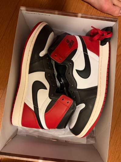 Nike Air Jordan 1 Retro High OG "Black Toe Reimagined"