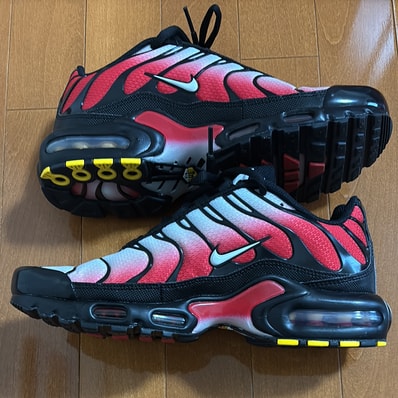 Nike Air Max Plus "Pure Platinum/University Red/Black/White"