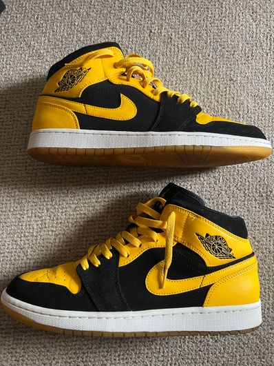 Nike Air Jordan 1 Retro Mid "New Love" (2017)