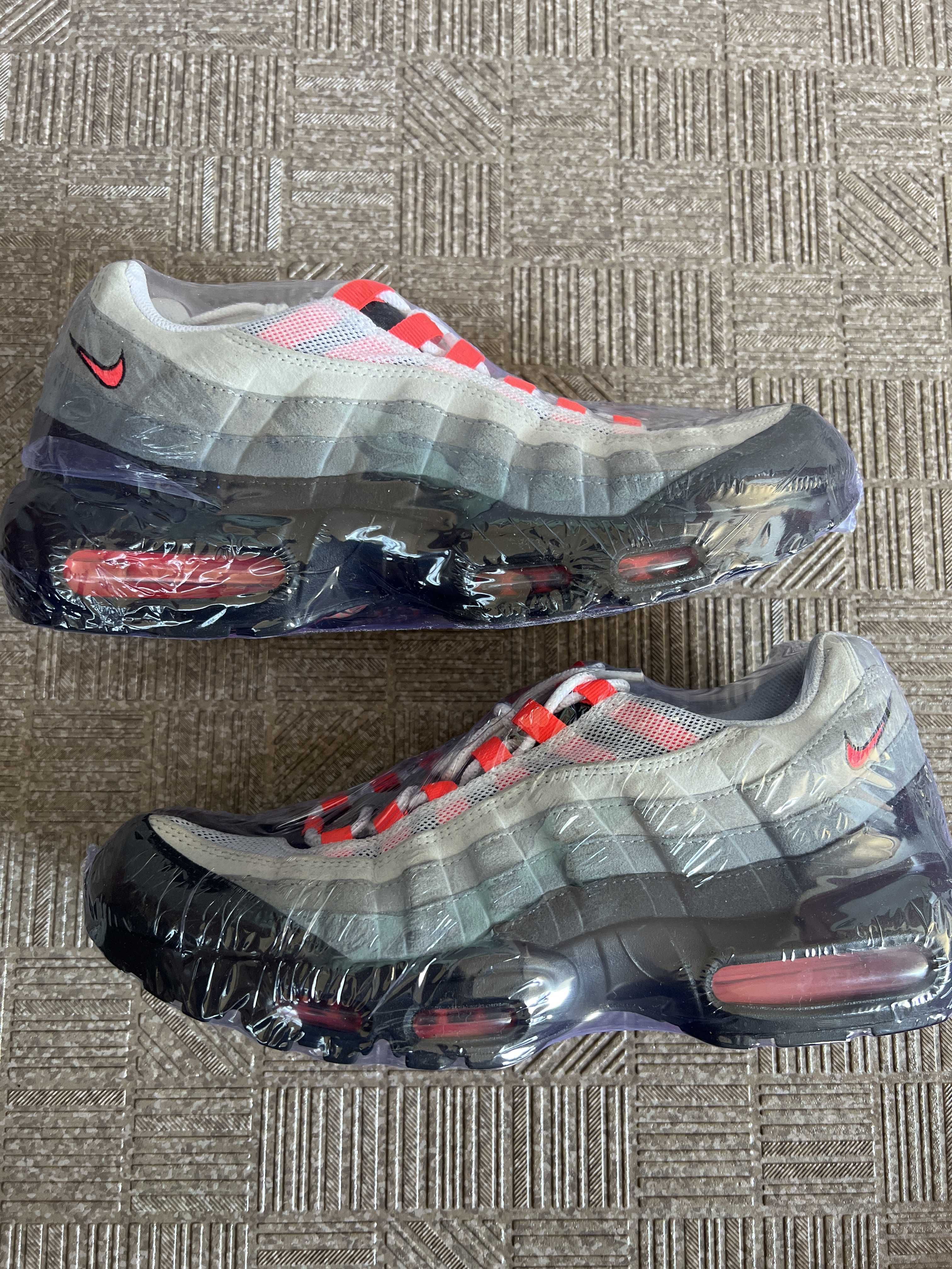 Nike Air Max 95 "White/Solar Red"