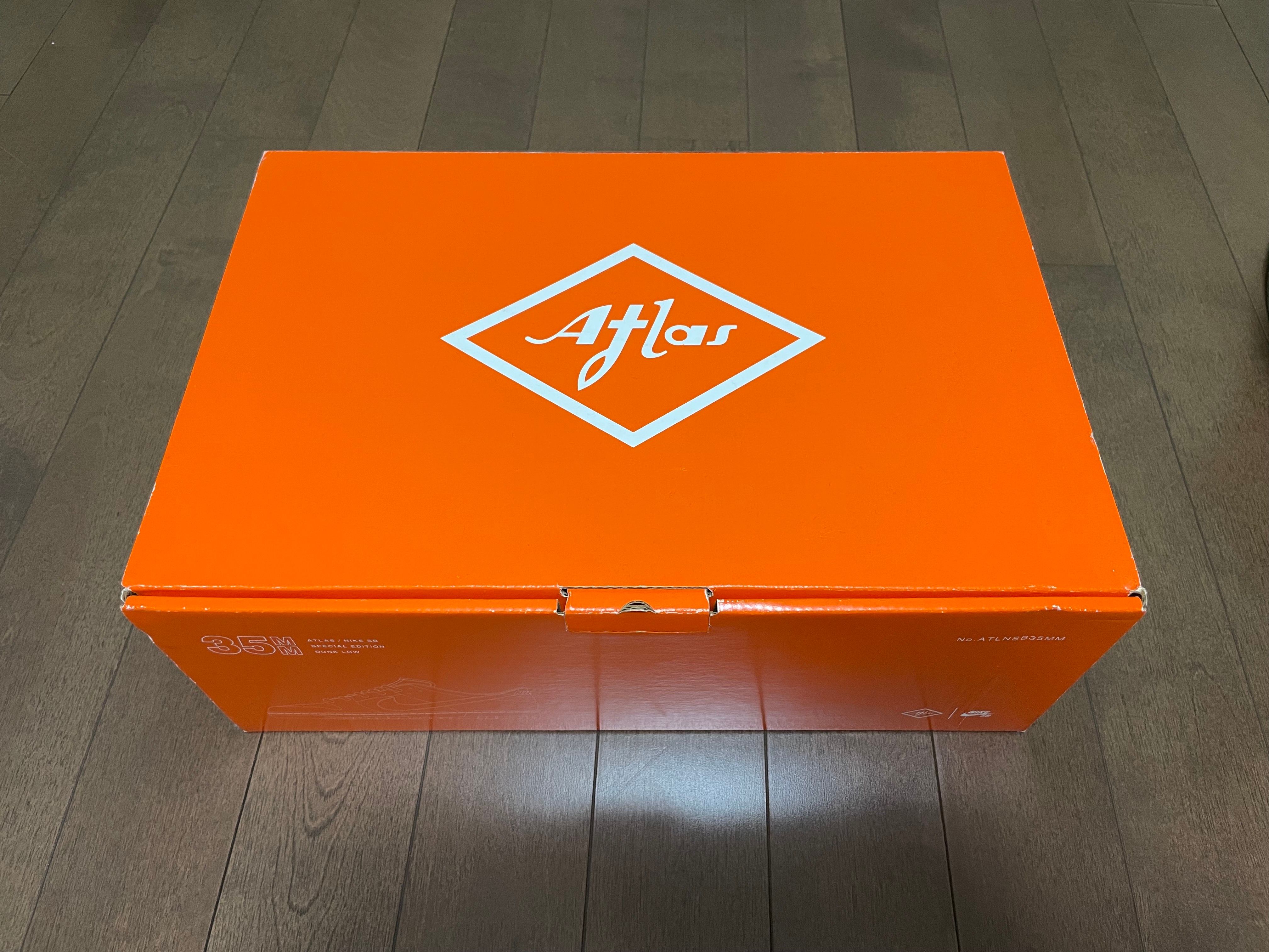 Nike SB Dunk Low Atlas 35MM "Black" (Special Box)