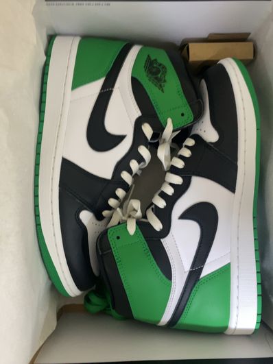 Nike Air Jordan 1 Retro High OG "Celtics/Black and Lucky Green" (2023)