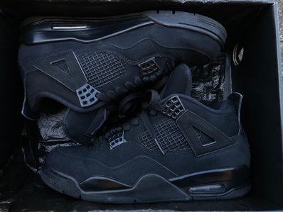 Nike Air Jordan 4 "Black Cat"
