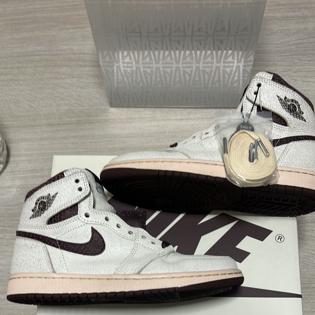 A Ma Maniere × Nike Air Jordan 1 Retro High OG "Sail and Burgundy"
