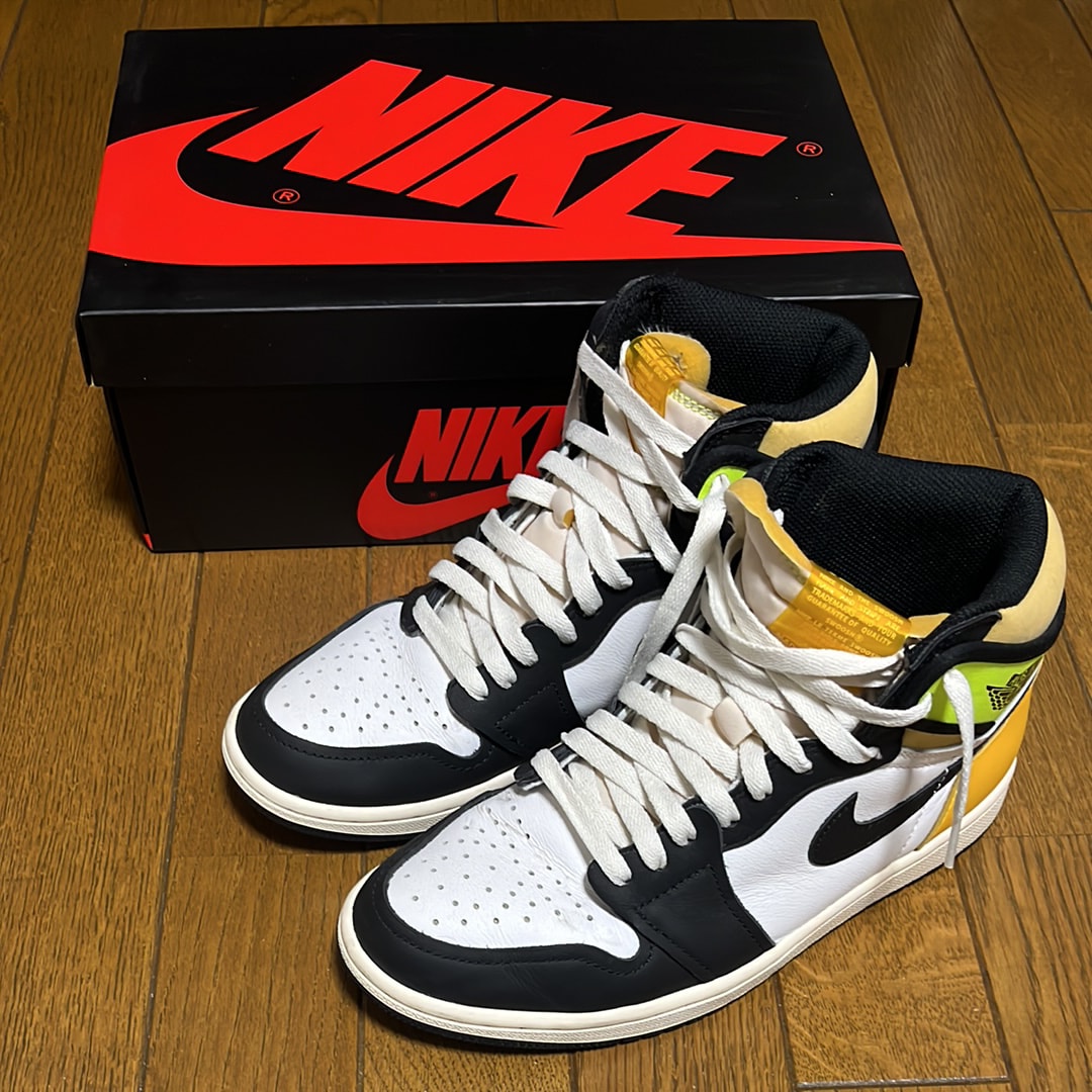 Nike Air Jordan 1 High OG "Volt Gold"