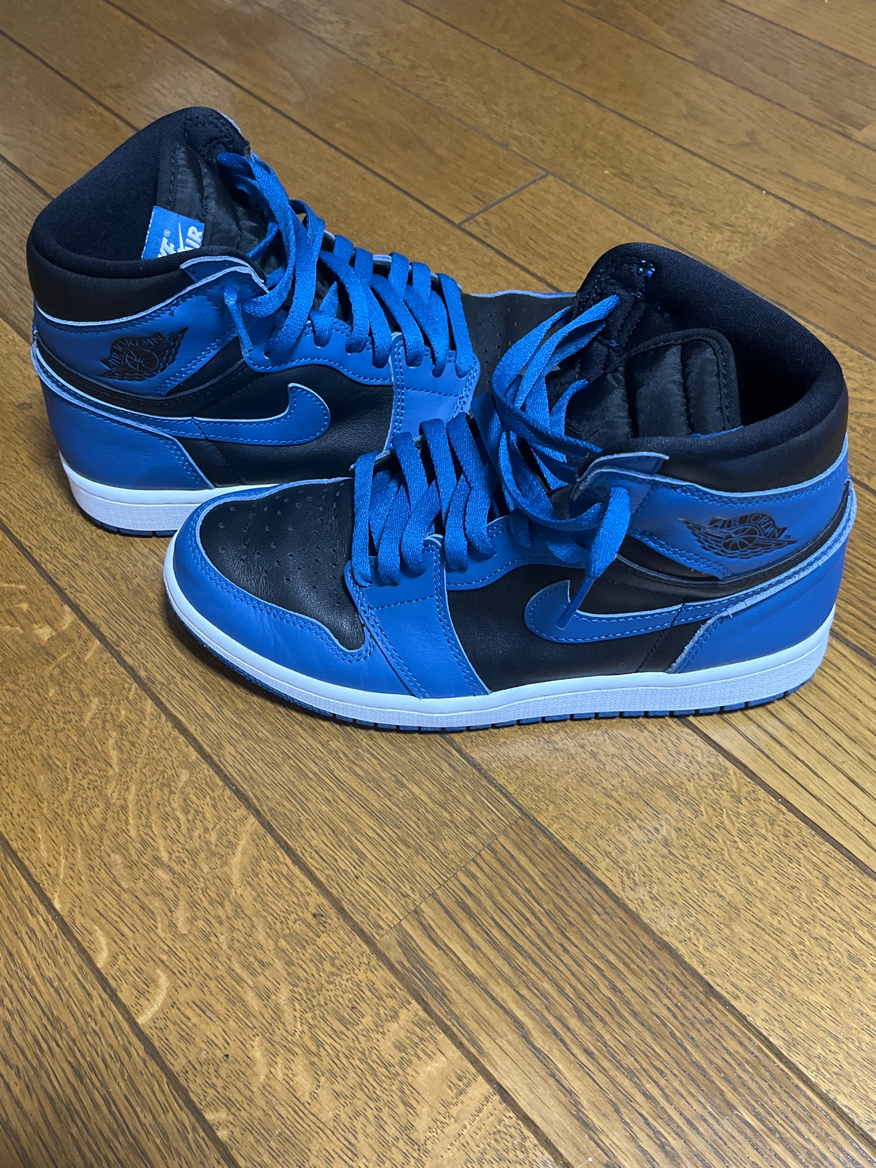 Nike Air Jordan 1 Retro High OG "Dark Marina Blue"