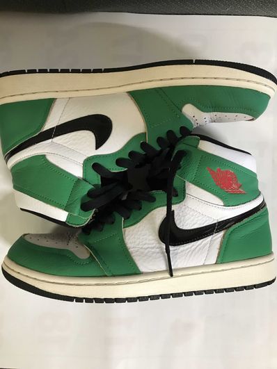 Nike Women's Air Jordan 1 High OG "Lucky Green/White-Sail-Black"