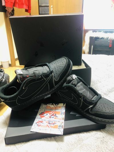 Travis Scott × Nike Air Jordan 1 Low OG SP "Black Phantom"