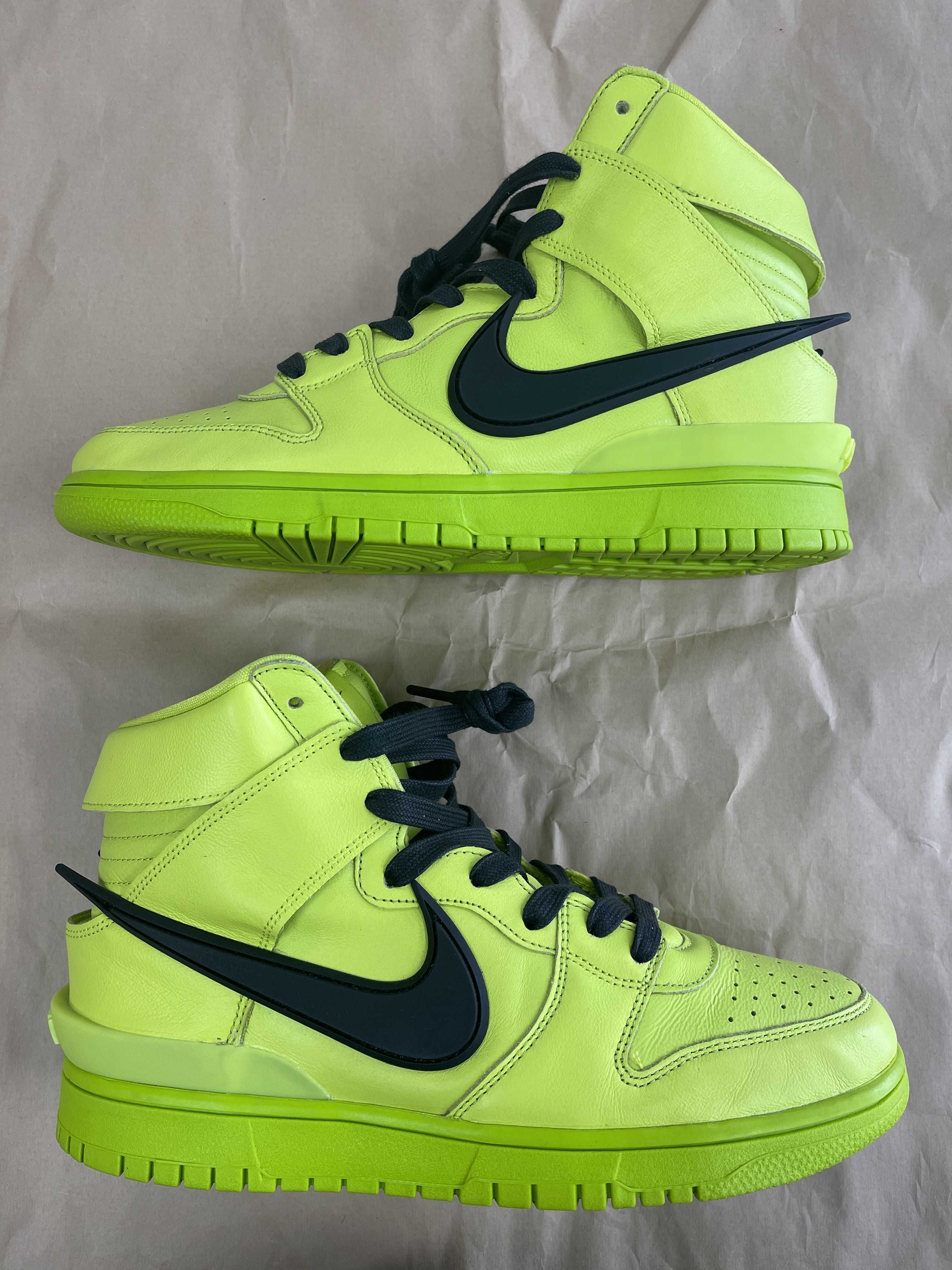 AMBUSH × NIKE DUNK HIGH "FLASH LIME"