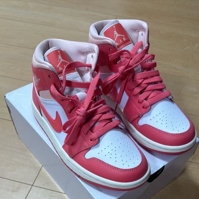 Nike Women's Air Jordan 1 Mid "Strawberries and Cream"