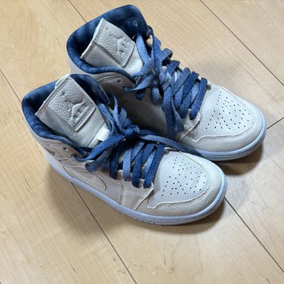 Nike Women's Air Jordan 1 Mid "Sanddrift/Indigo"