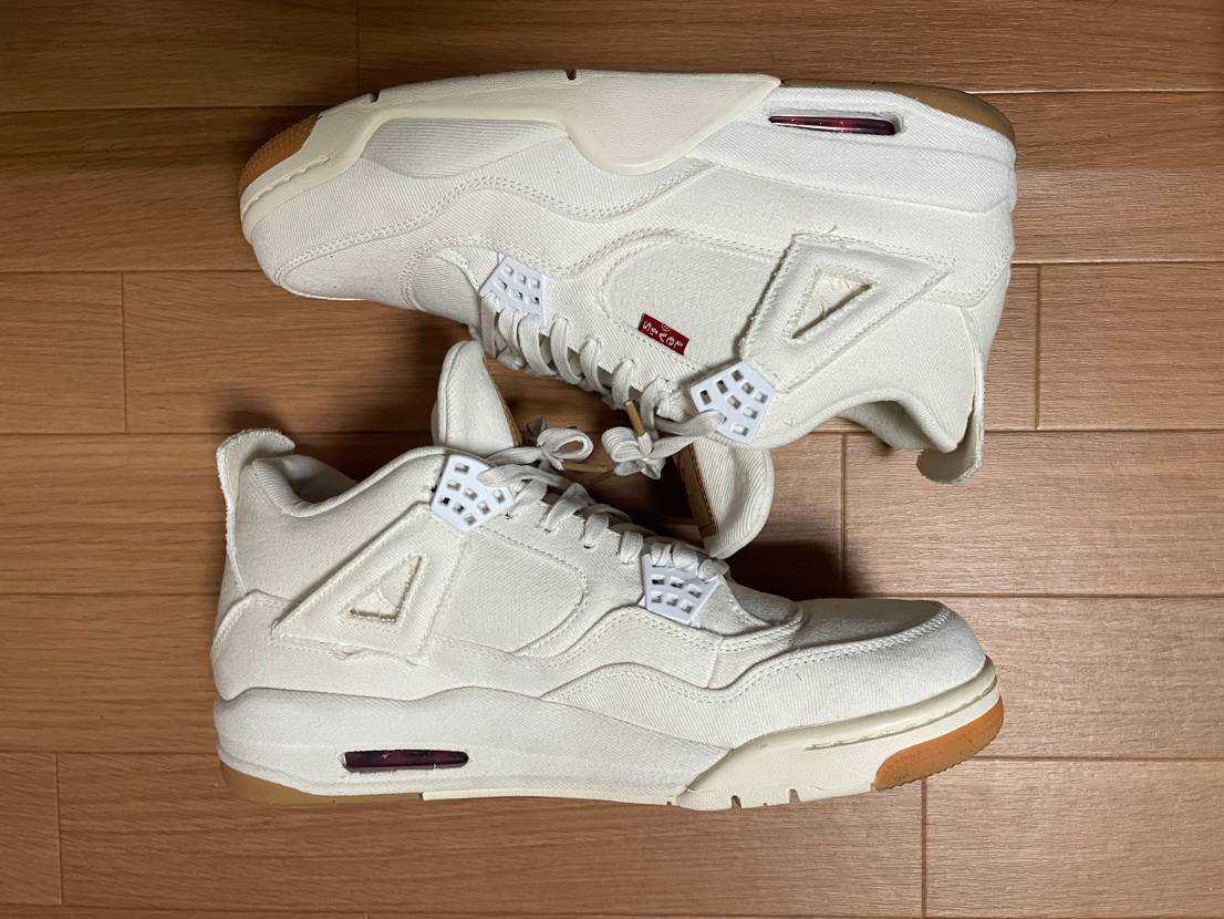 NIKE × LEVI’S AIR JORDAN 4 "WHITE DENIM"(タグ:LEVIS®)