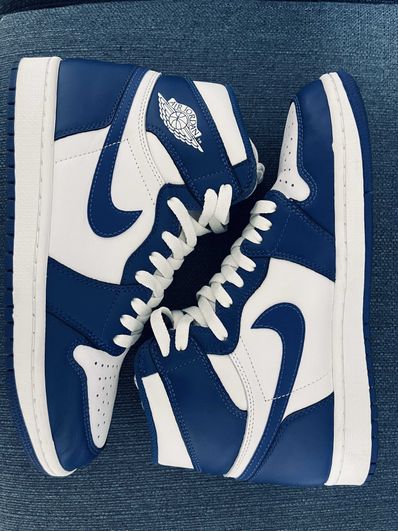 Nike Air Jordan 1 Retro High "Storm Blue"