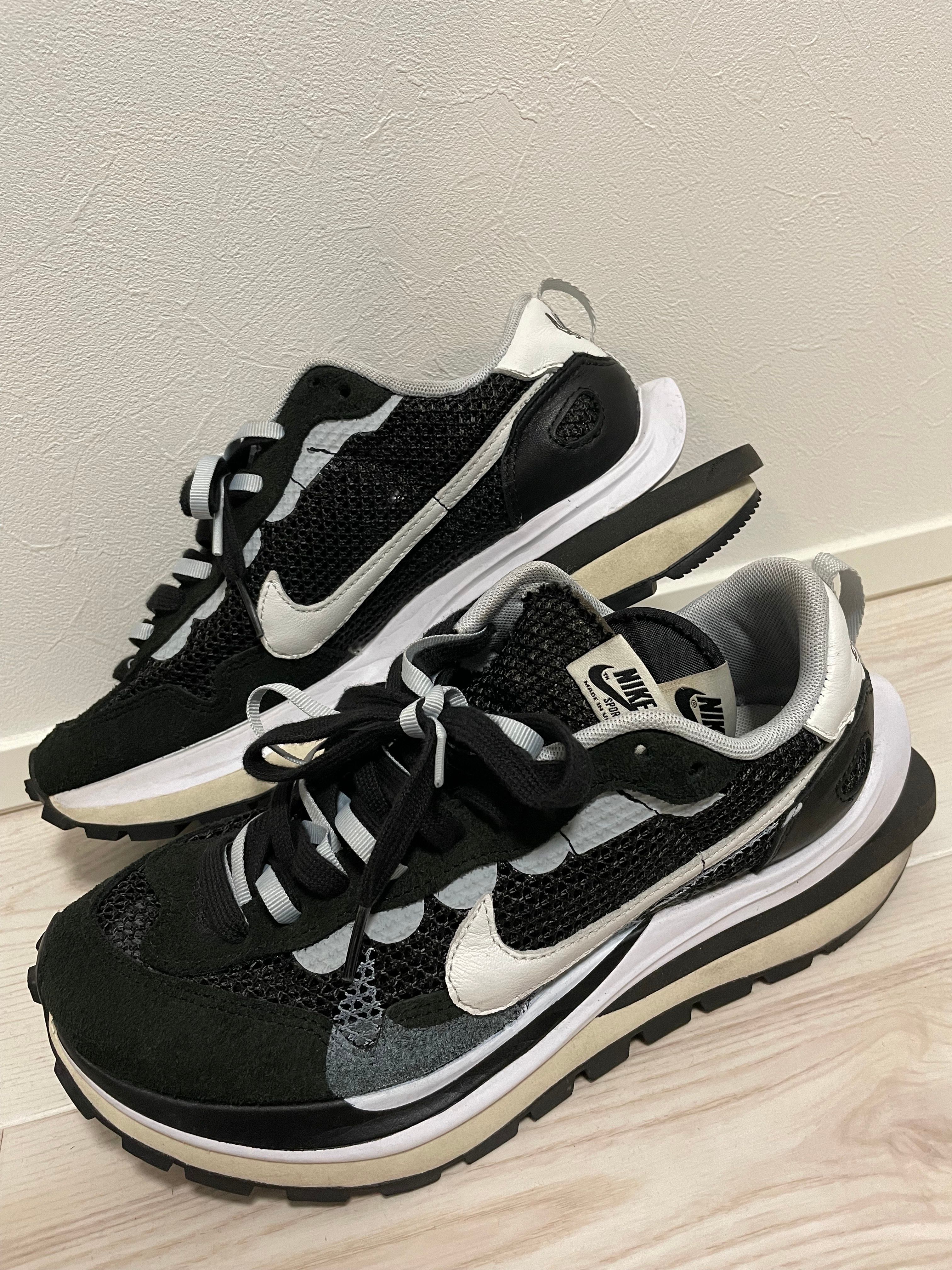 sacai × Nike Vapor Waffle "Black and White"