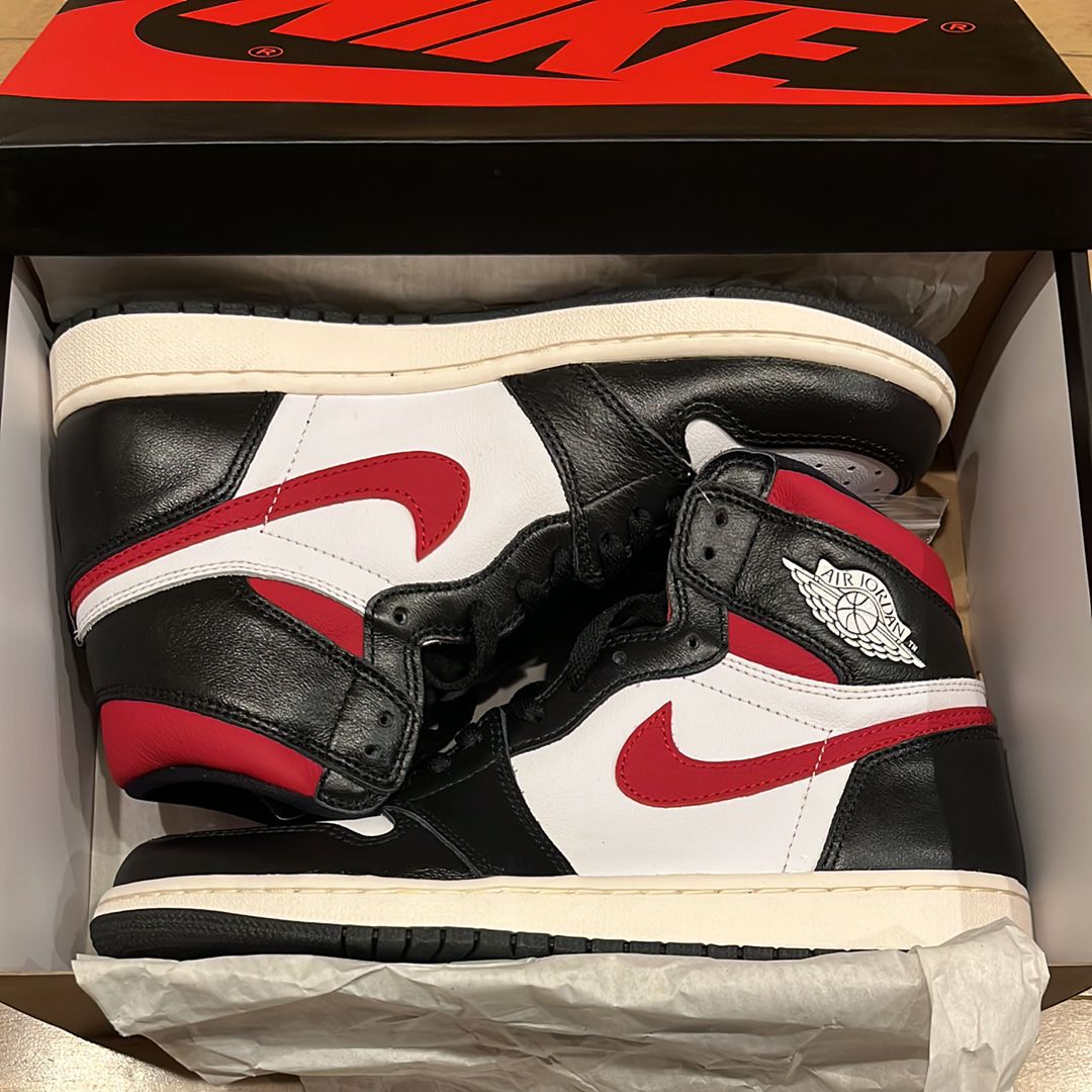 Nike Air Jordan 1 Retro High "Black/White/Sail/Gym Red"    
