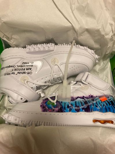 Off-White × Nike Air Force 1 Mid "Graffiti"