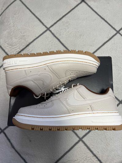 Nike Air Force 1 Low Luxe "Pearl White"