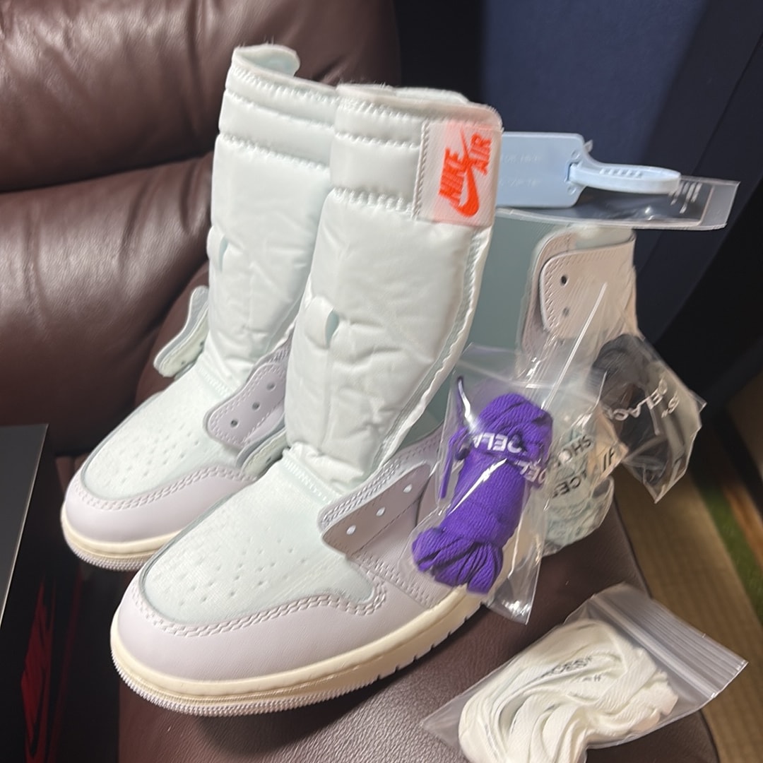 Virgil Abloh Archive (V.A.A.) × Nike Air Jordan 1 Retro High OG "Alaska"