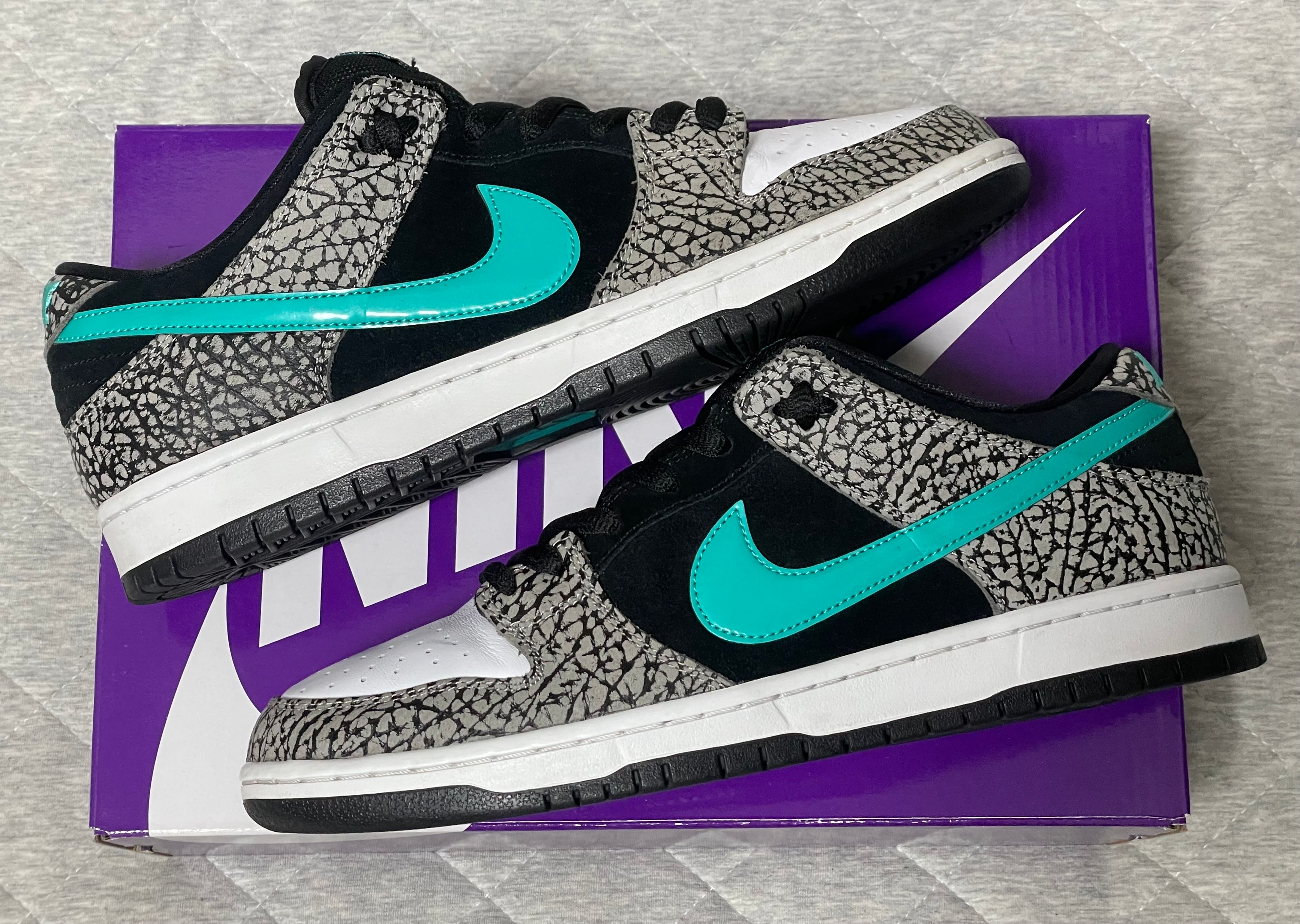 Nike SB Dunk Low "Elephant/Safari"
