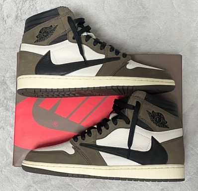 Travis Scott × Nike Air Jordan 1 Retro High OG TS SP "Sail/Dark Mocha"
