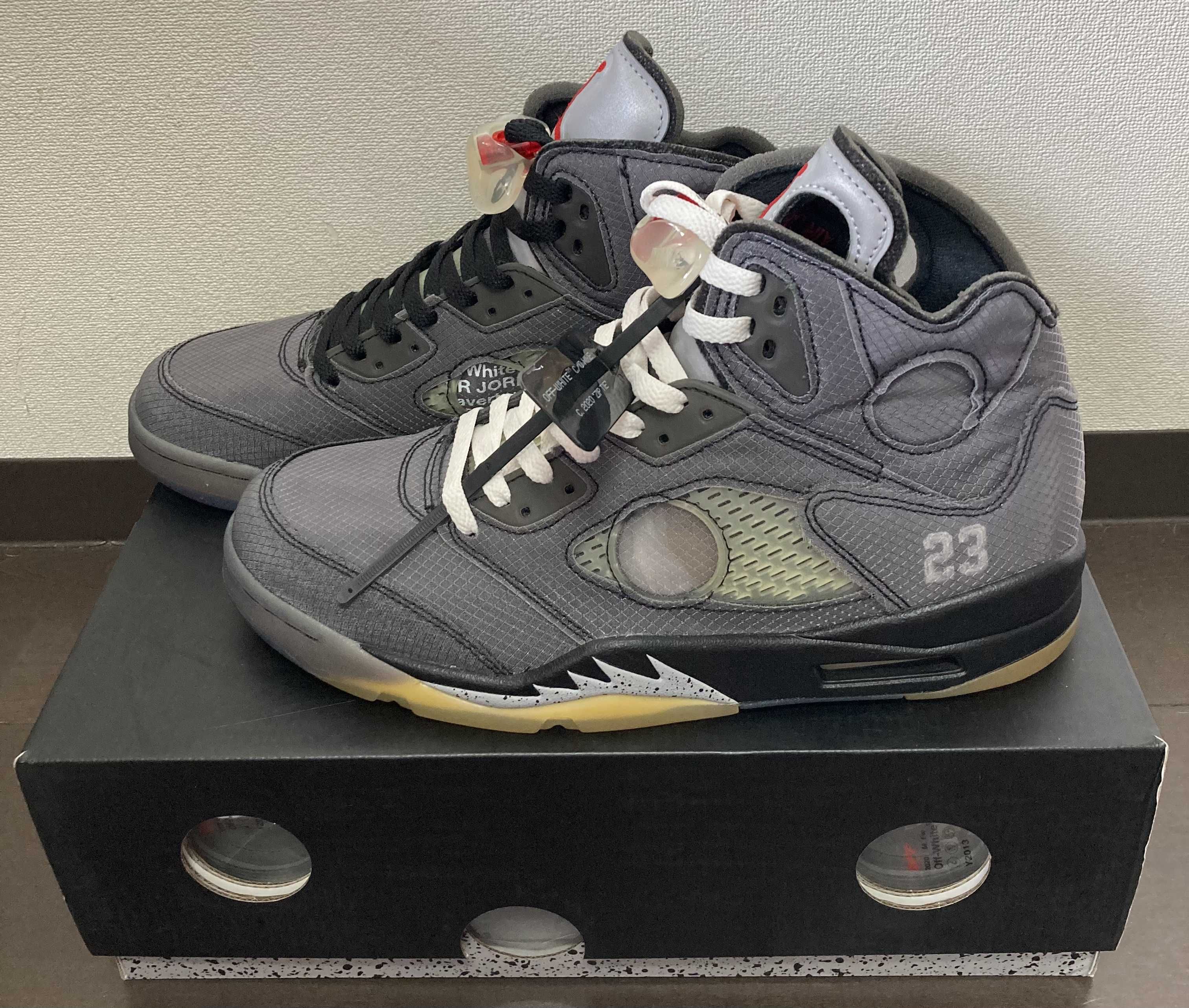 Off-White × Nike Air Jordan 5 "Black/Muslin/Fire Red"