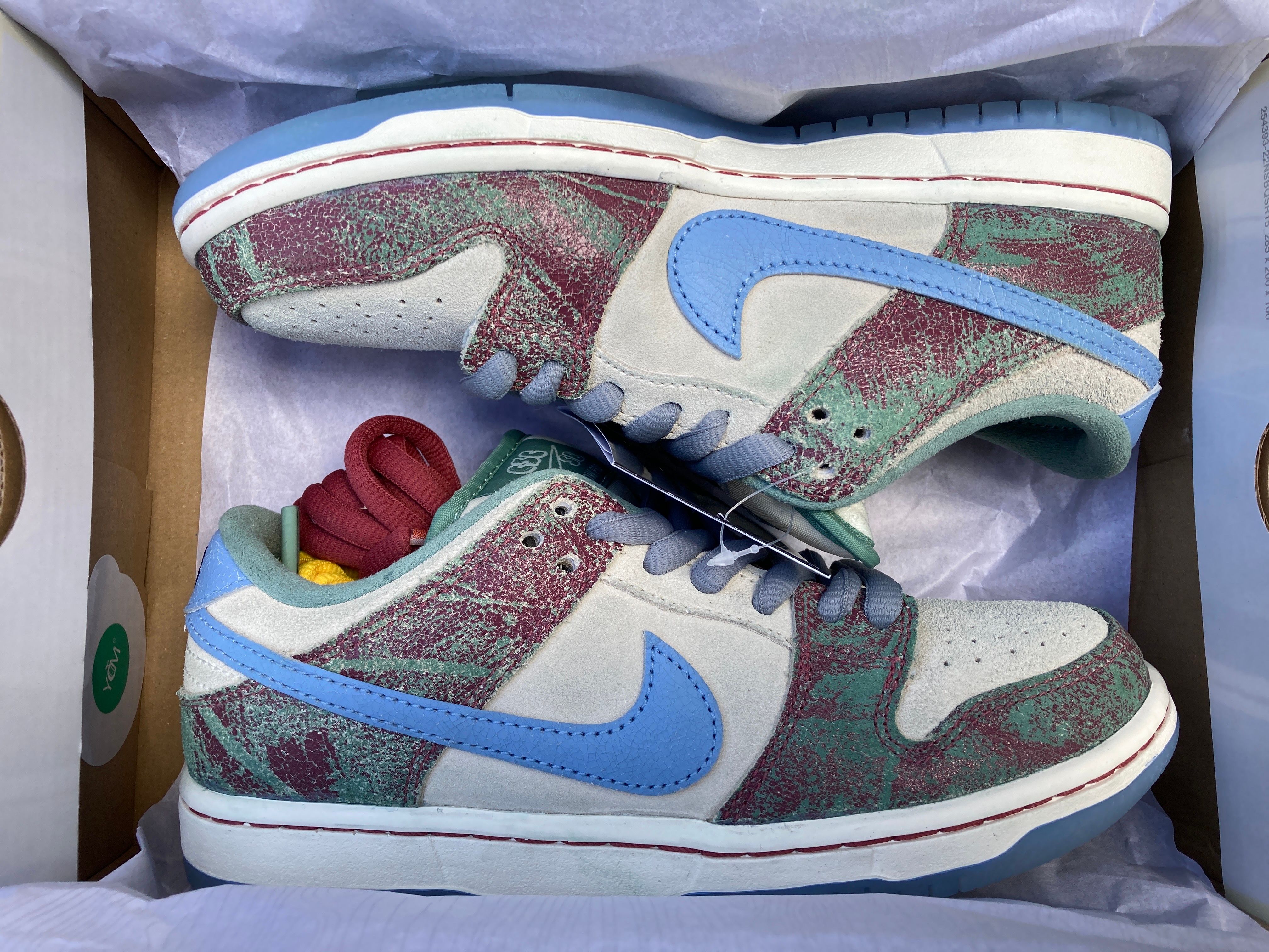 Crenshaw Skate Club × Nike SB Dunk Low PRO QS "Sail/Light Blue-Cedar"