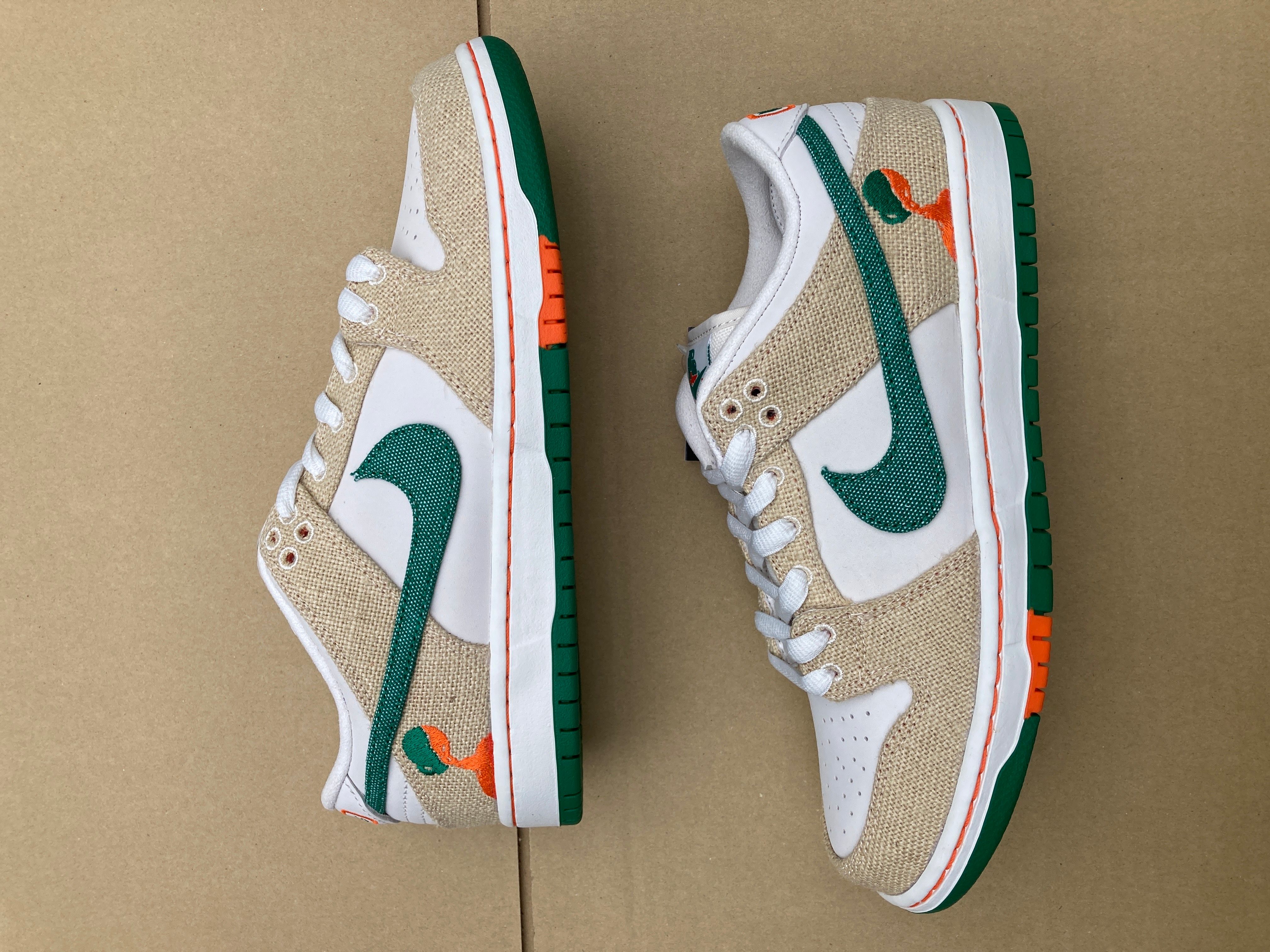 Jarritos × Nike SB Dunk Low "Phantom and Malachite"
