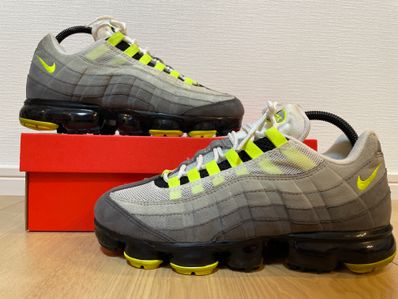 Nike Air Vapormax 95 "Neon"