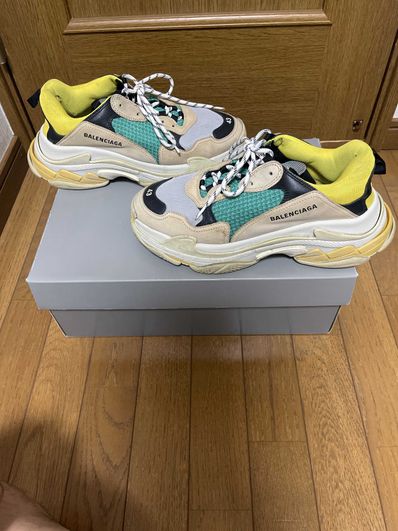 BALENCIAGA Triple S "Beige/Green/Yellow"