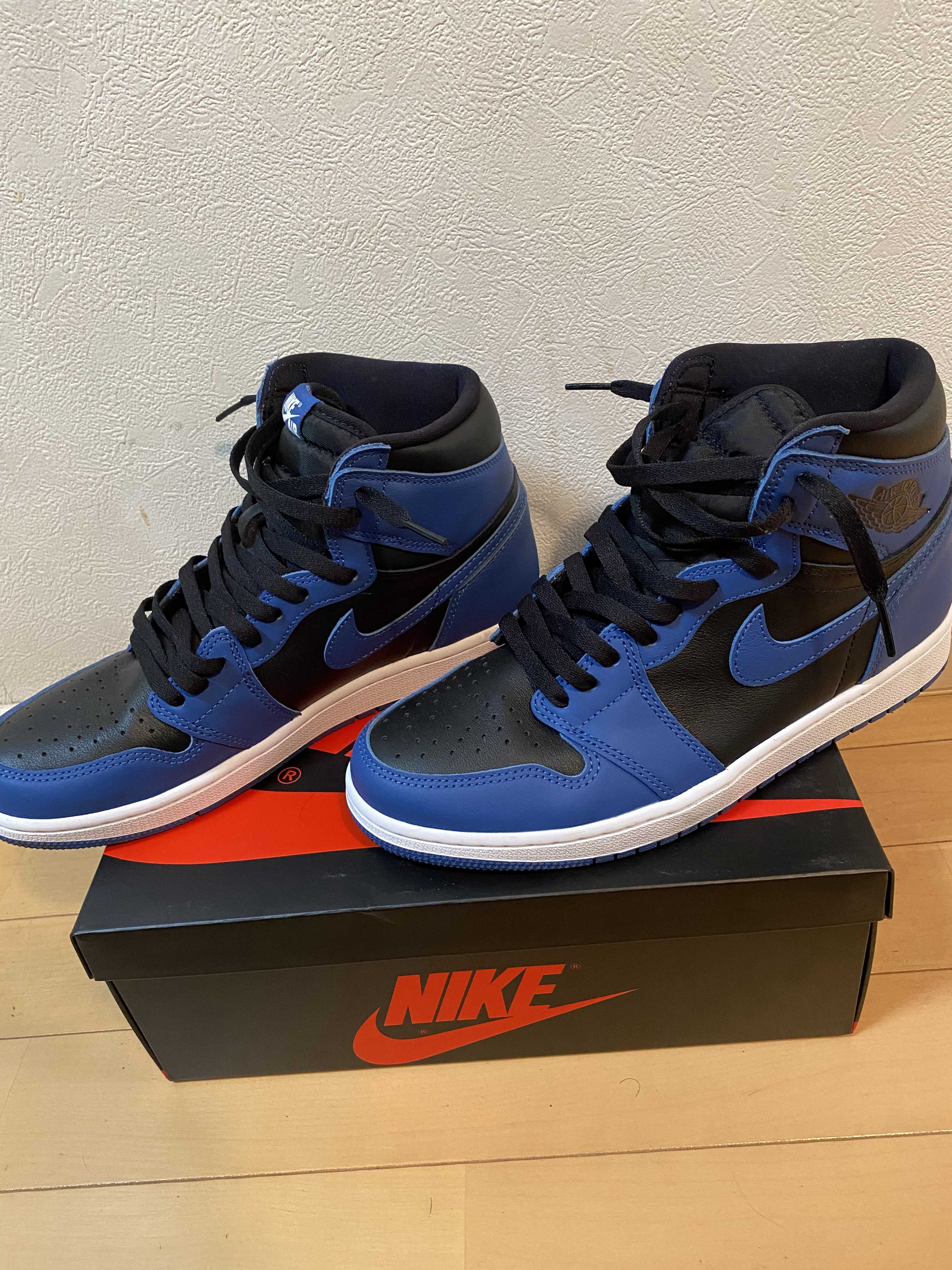Nike Air Jordan 1 Retro High OG "Dark Marina Blue"