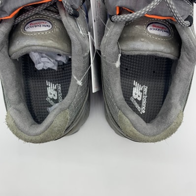 New Balance 2002R "Gray"