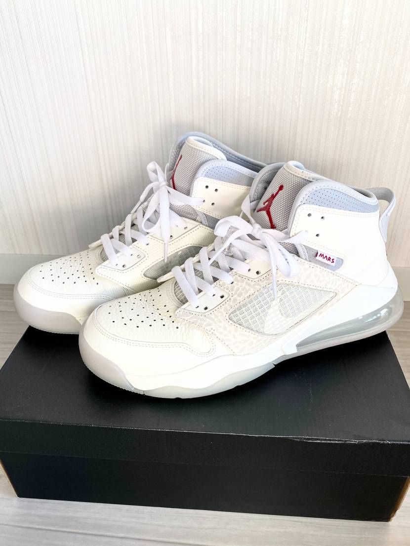 SNS×NIKE JORDAN MARS 270