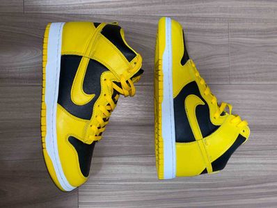 Nike Dunk High "Black/Varsity Maize"