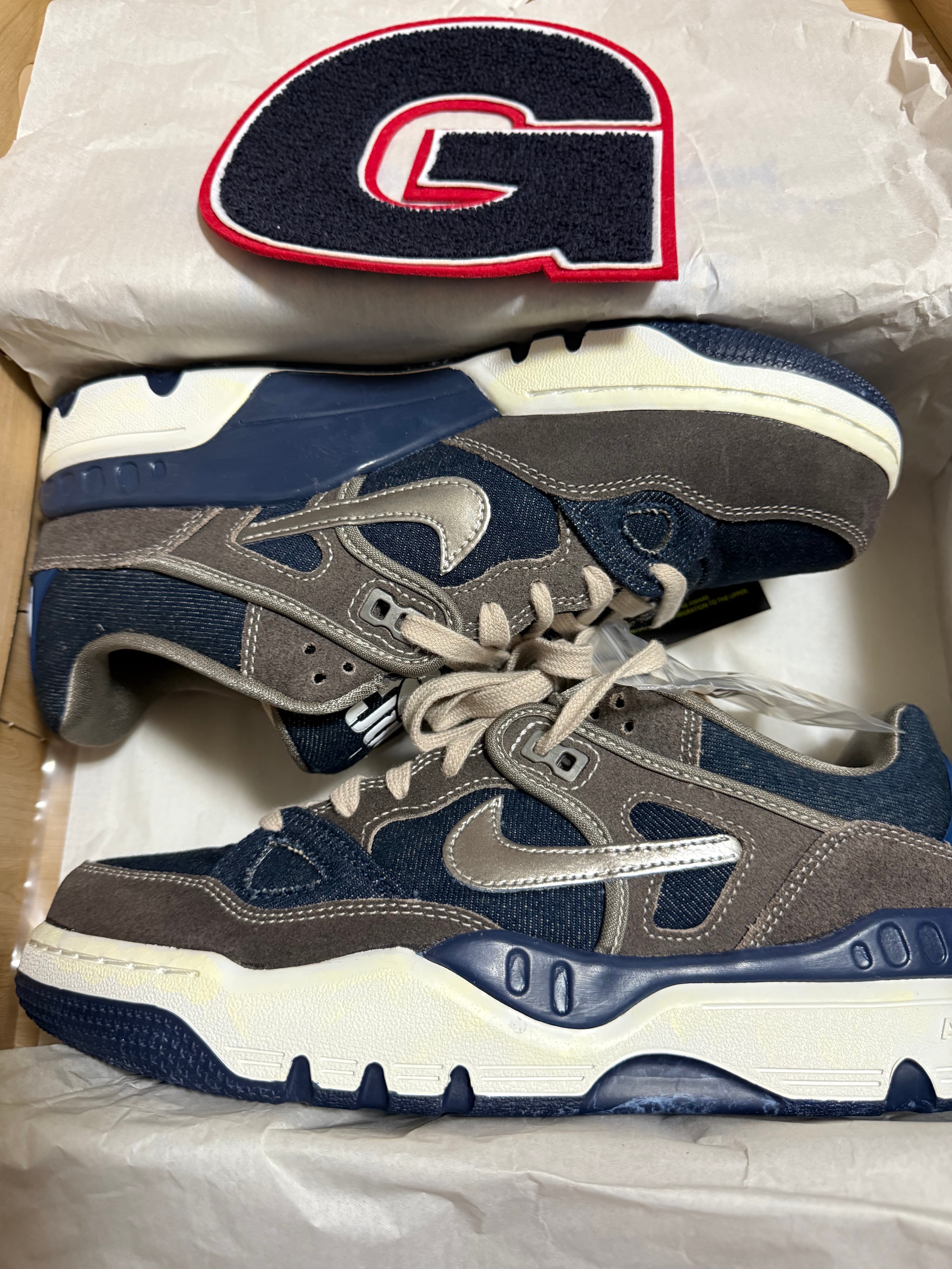 ニゴー × リーバイス × ナイキ エアフォース3 ロー "エニグマストーン" (NIGOヒールロゴ) (リーバイスタブ)