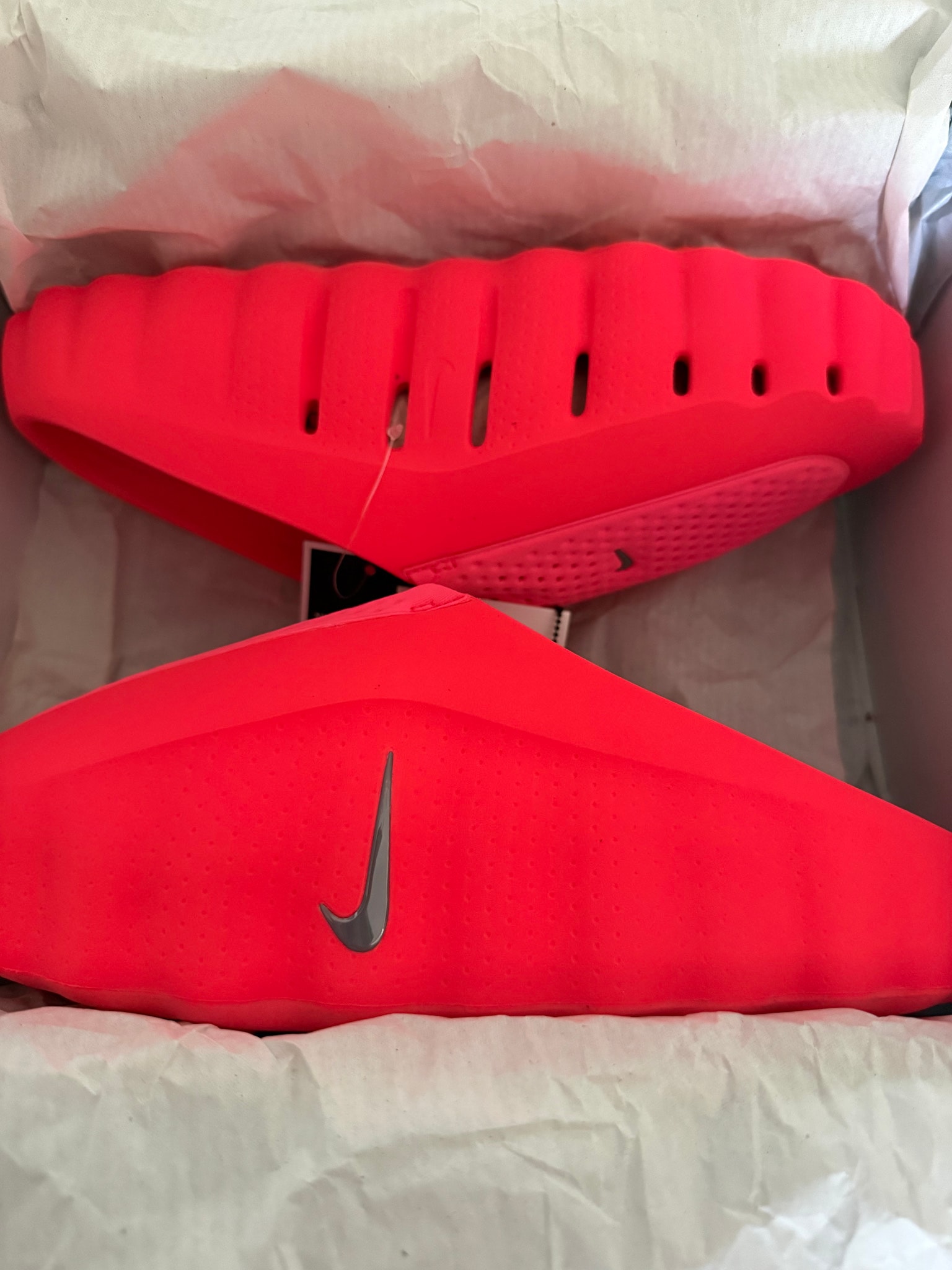 Nike Mind 001 Mules "Solar Red/Hyper Crimson"
