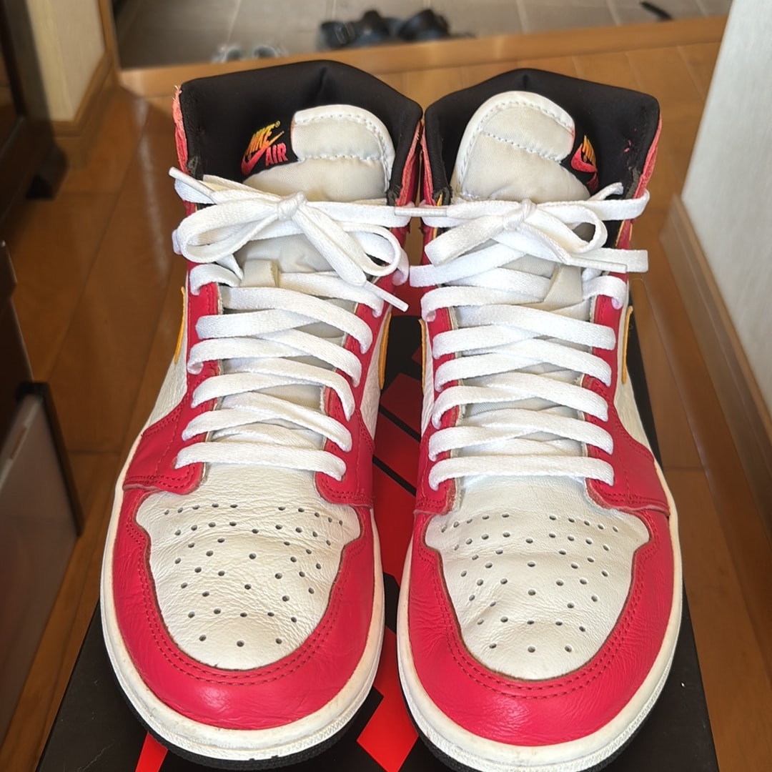 Nike Air Jordan 1 High OG "Light Fusion Red"