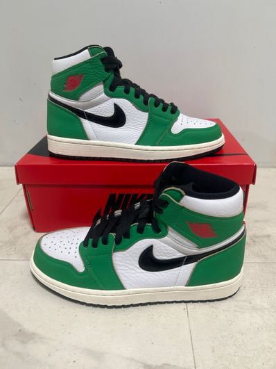 Nike Women's Air Jordan 1 High OG "Lucky Green/White-Sail-Black"