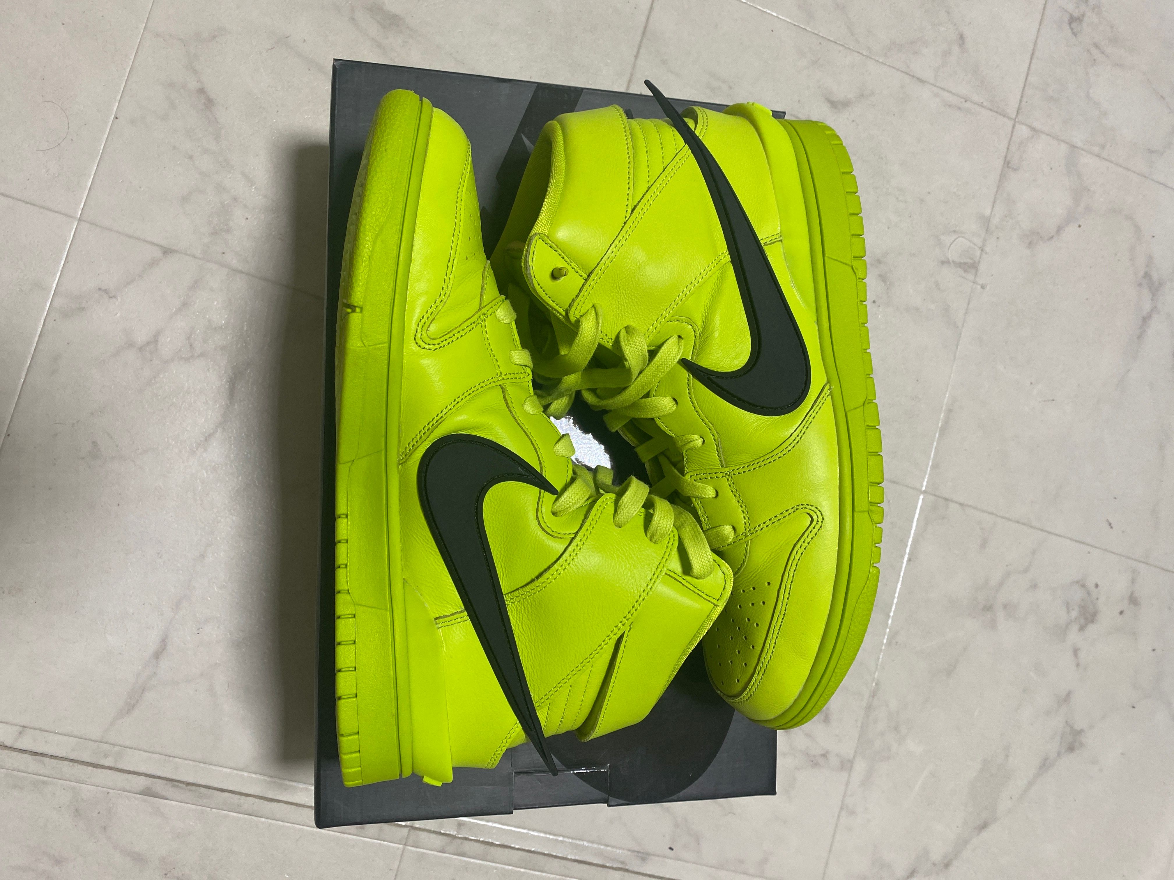 AMBUSH × NIKE DUNK HIGH "FLASH LIME"