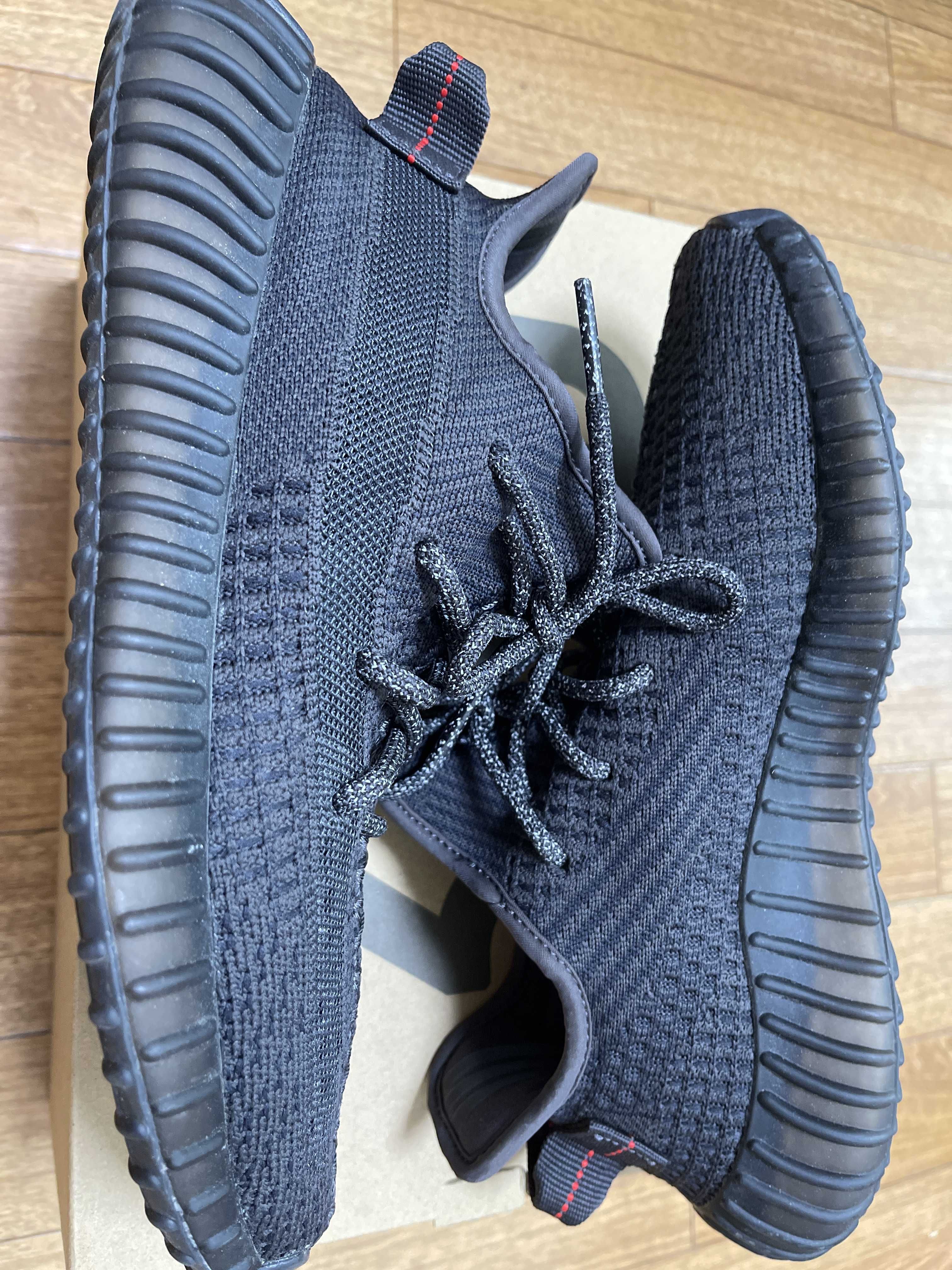 adidas YEEZY Boost 350 V2 "Black"