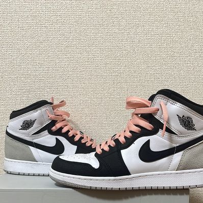 Nike GS Air Jordan 1 High OG "Bleached Coral"