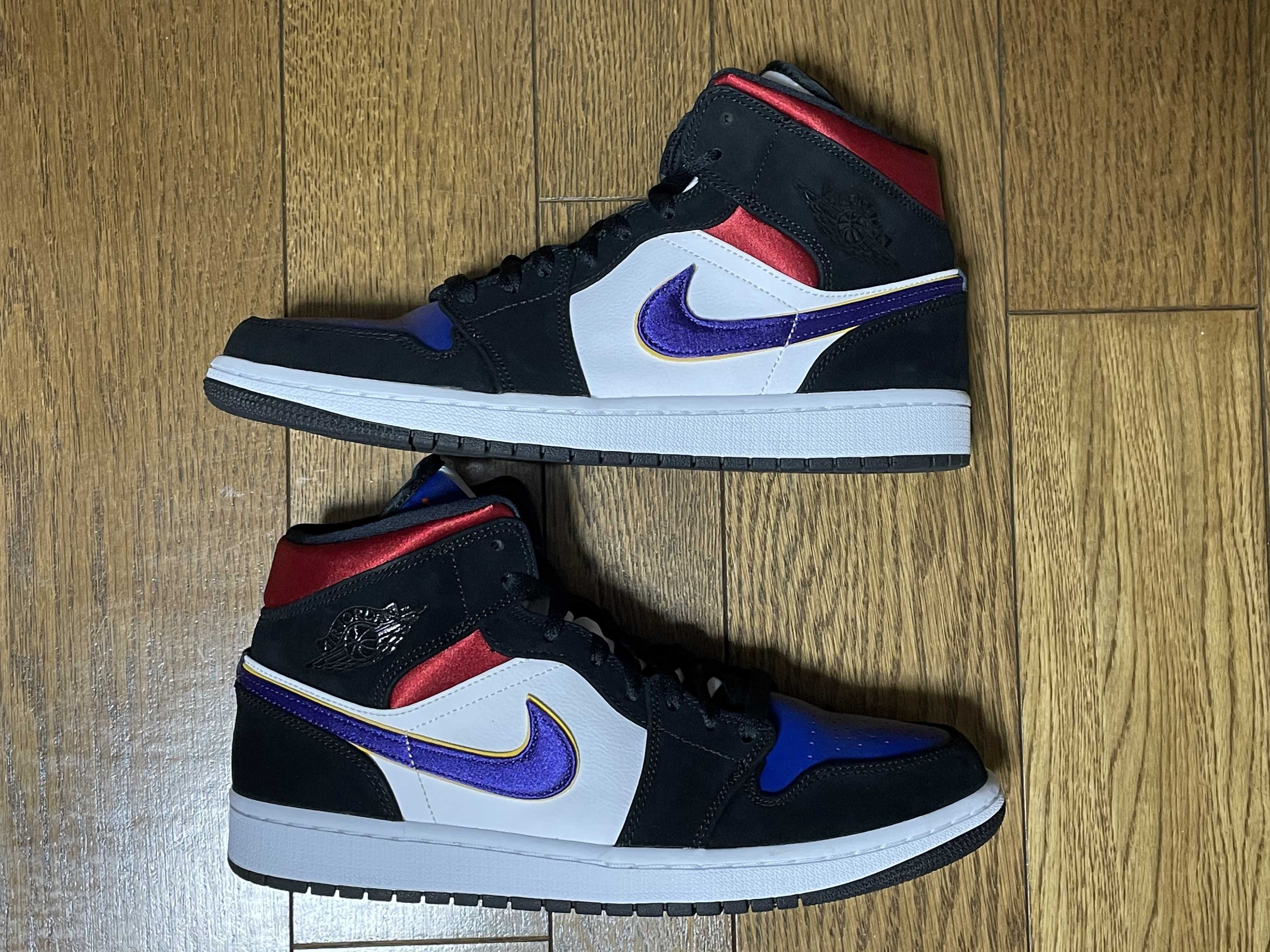 NIKE AIR JORDAN 1 MID "LAKERS TOP 3"