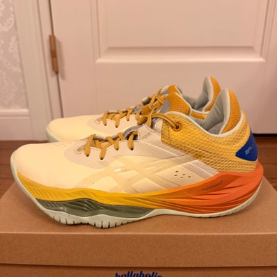 ballaholic × Asics Nova Surge Low "Vanilla/Mineral Brown"