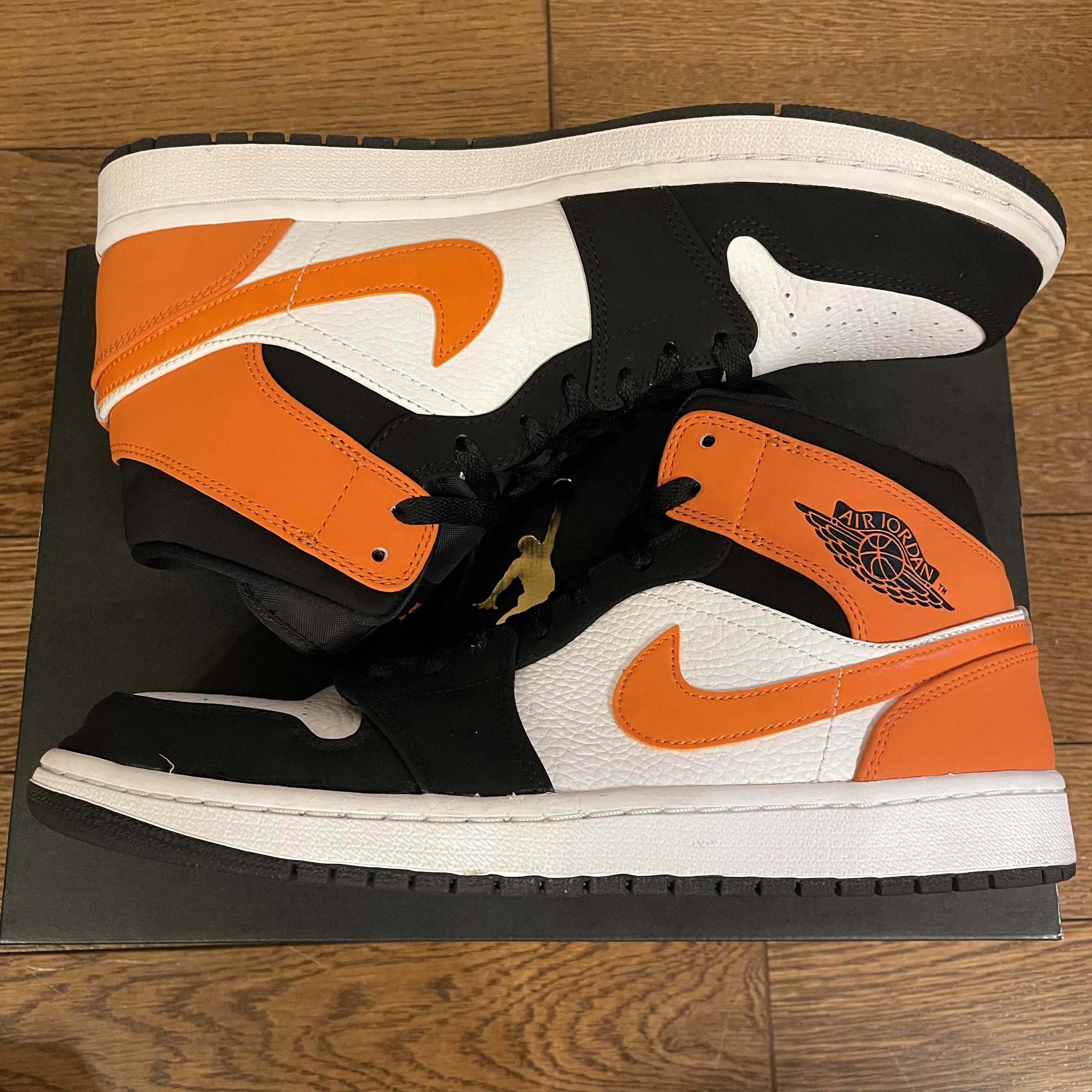 NIKE AIR JORDAN 1 MID "SHATTERED BACKBOARD"