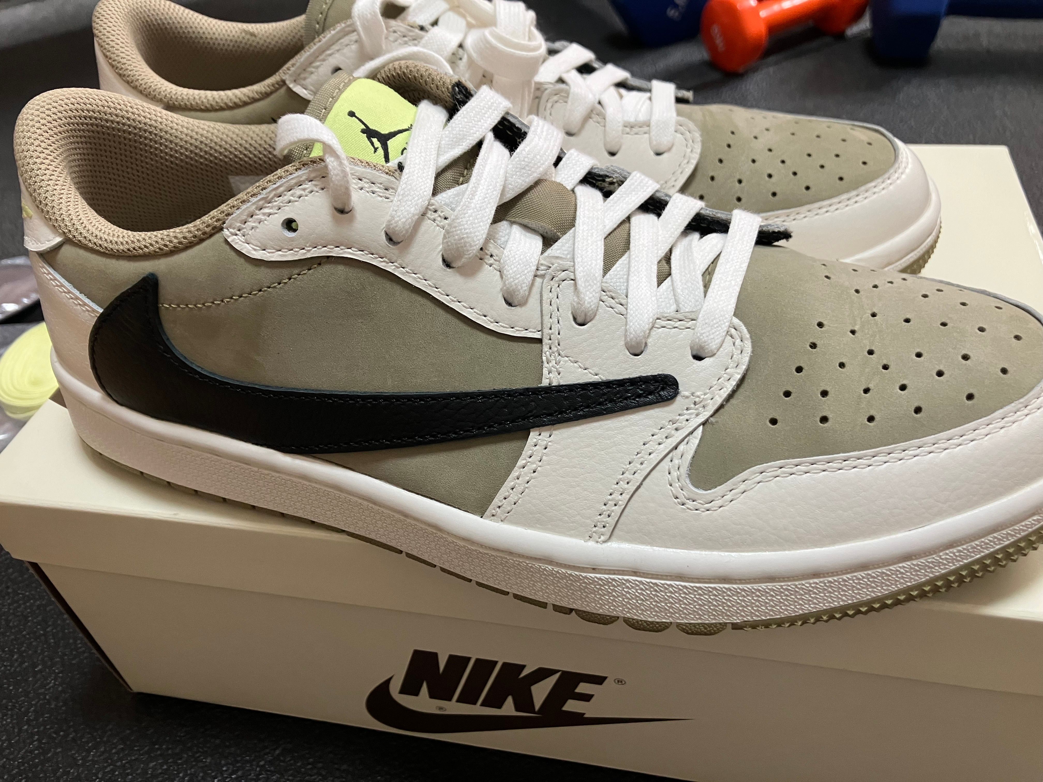 Travis Scott × Nike Air Jordan 1 Low Golf NRG "Neutral Olive"