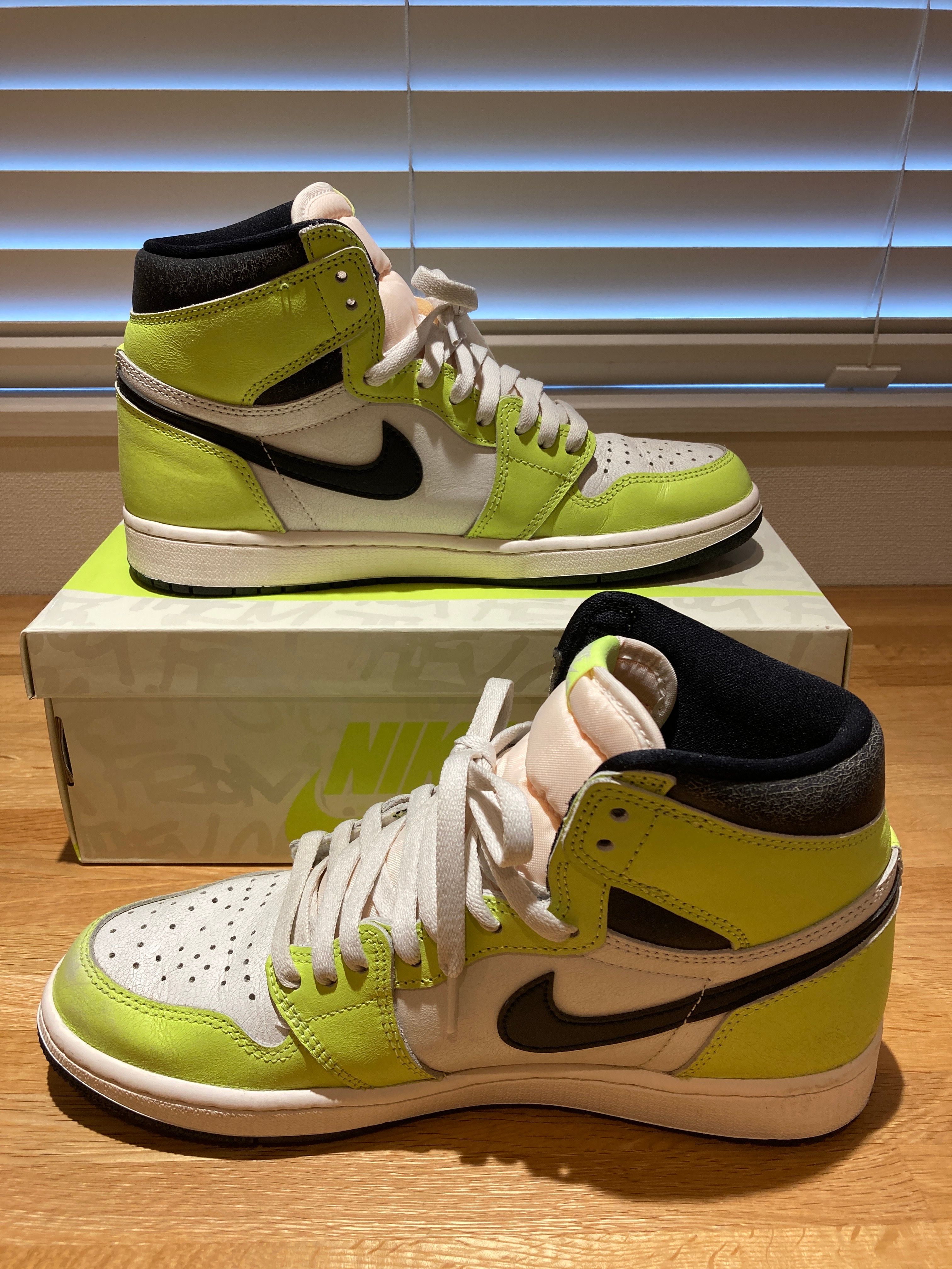 Nike Air Jordan 1 High OG "Volt/Visionaire"