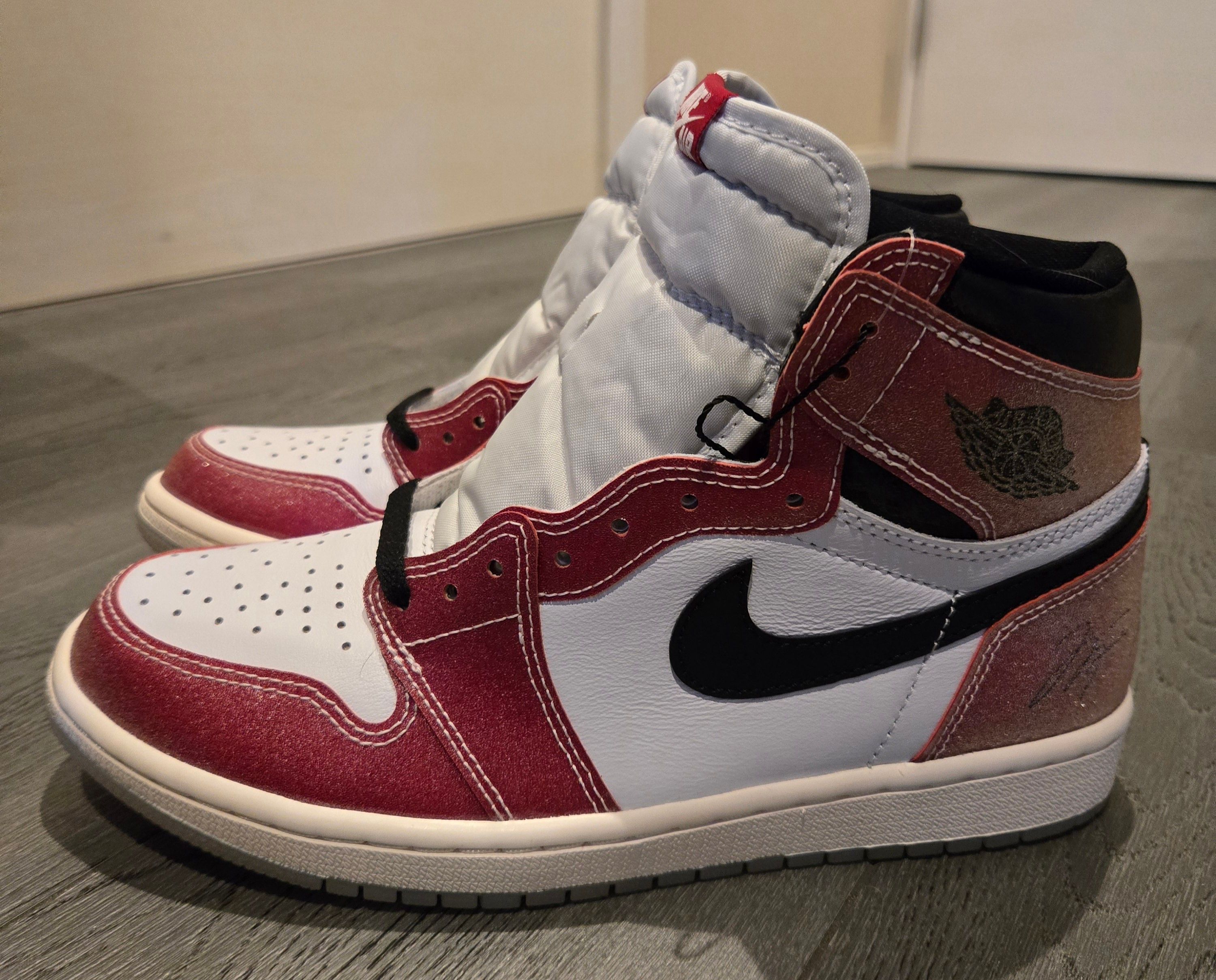 Trophy Room × Nike Air Jordan 1 Retro High 