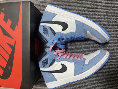 Nike Air Jordan 1 High OG "University Blue"
