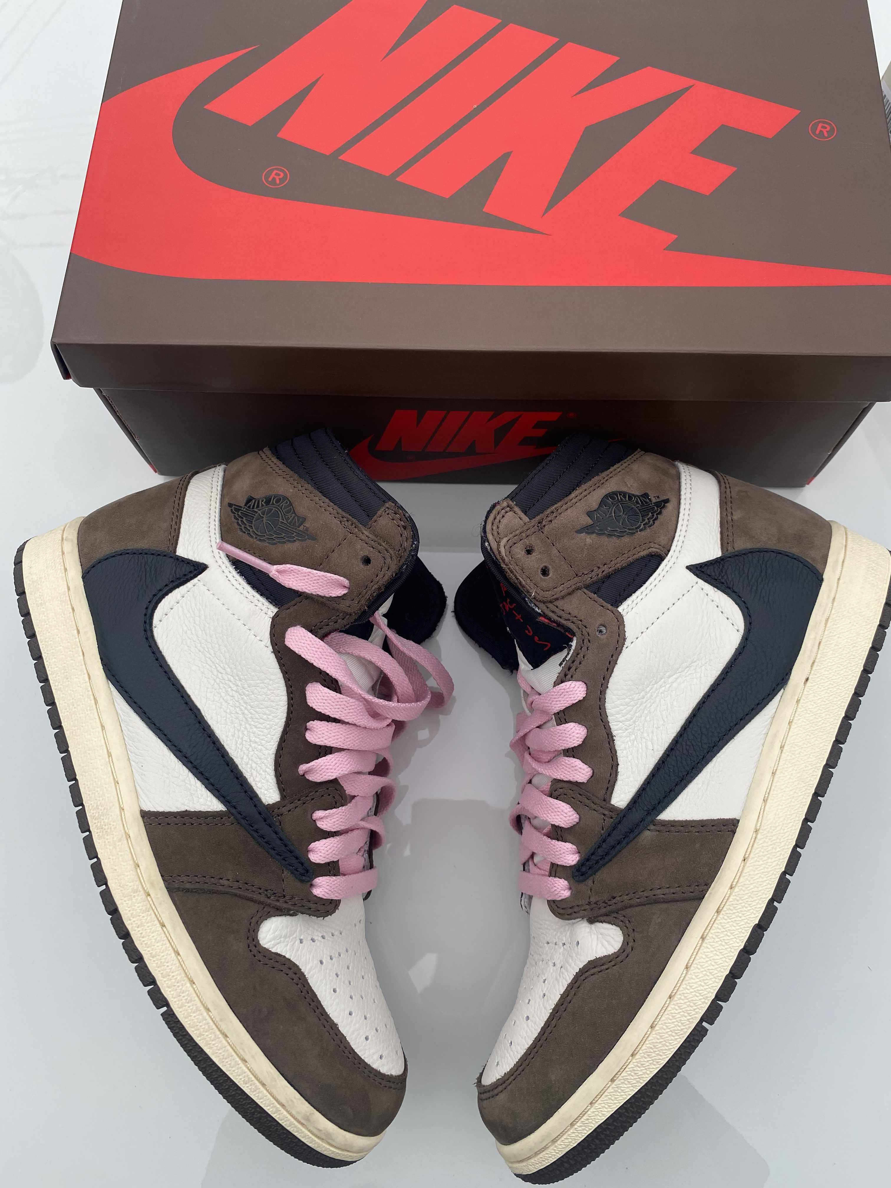 Travis Scott × Nike Air Jordan 1 Retro High OG TS SP "Sail/Dark Mocha"