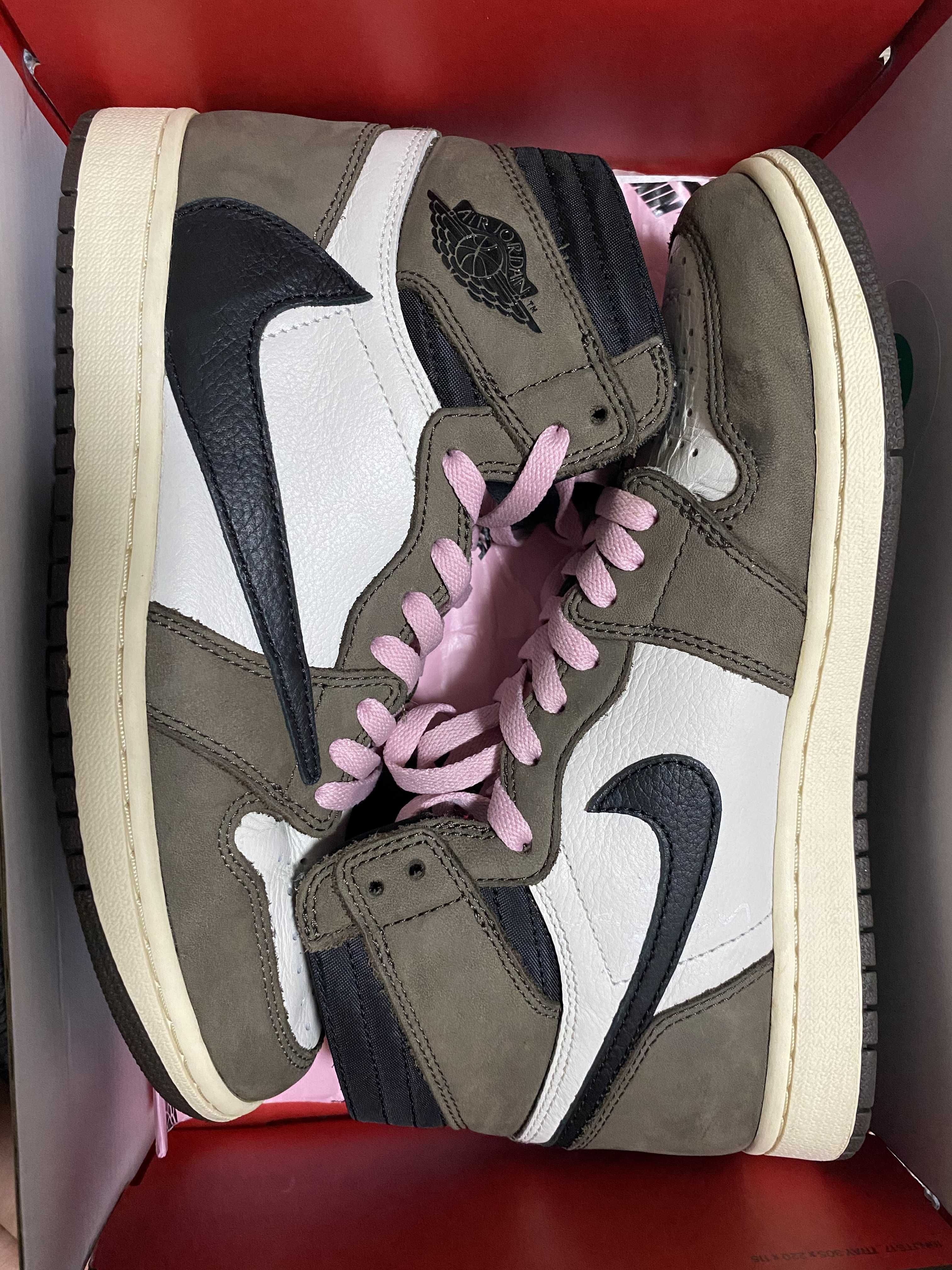 Travis Scott × Nike Air Jordan 1 Retro High OG TS SP "Sail/Dark Mocha"